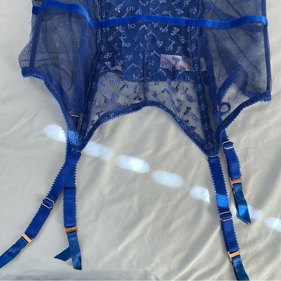 Savage X Fenty Corset Top Bustier Women Large Lace Garter Straps Sheer Leopard - Picture 8 of 9